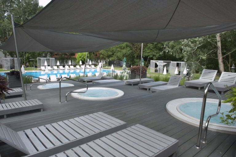 Varga tanya kültér